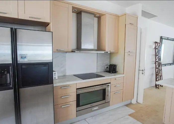 Paradise Estate Mykonos - Views, Party, Memories 2026 Bed & Breakfast 4*