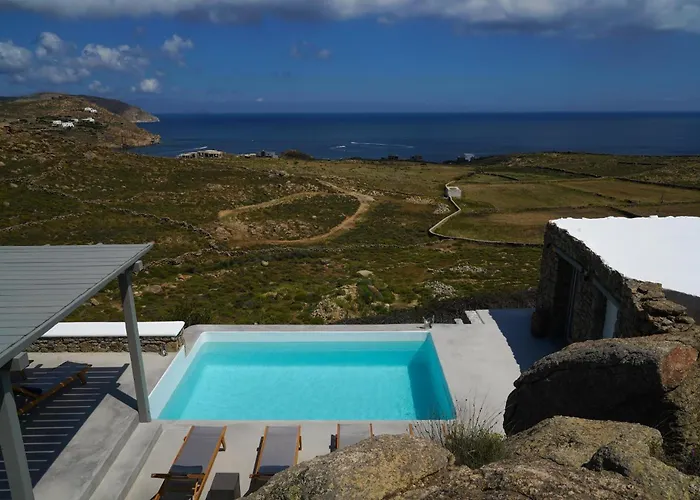 Paradise Estate Mykonos - Views, Party, Memories 2026 Bed & Breakfast 4*