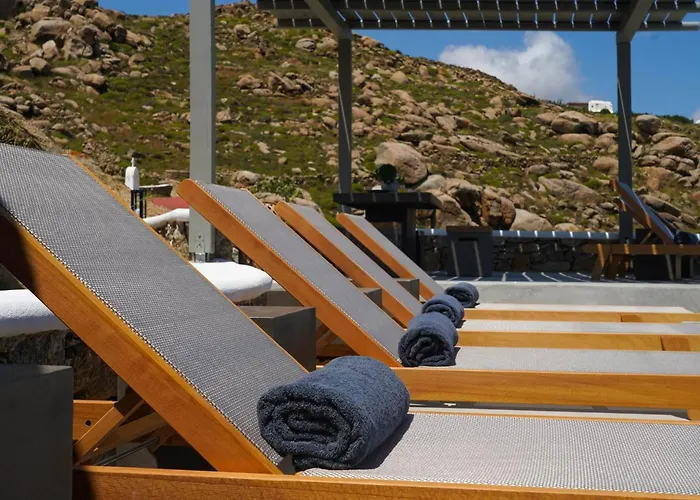 Paradise Estate Mykonos - Views, Party, Memories 2026