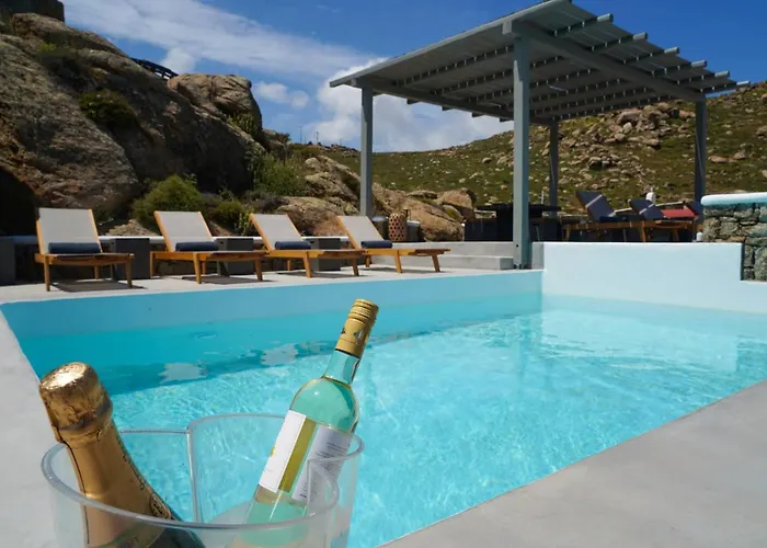 Paradise Estate Mykonos - Views, Party, Memories 2026 Paraga (Mykonos)