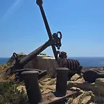 Paradise Estate Mykonos - Views, Party, Memories 2026 Bed & Breakfast 4*