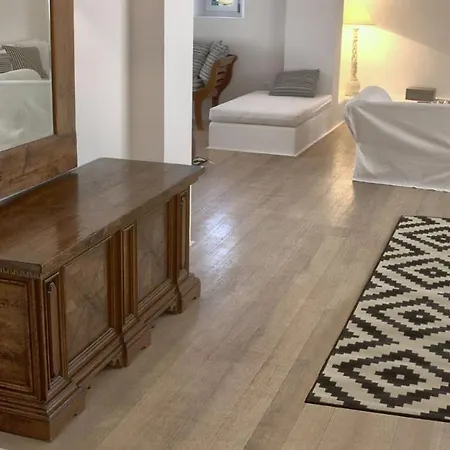 Delilah - Paradise Estate Mykonos - Views, Party, Memories 2026 パラガ