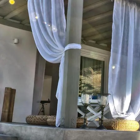 ベッド・アンド・ブレックファスト Delilah - Paradise Estate Mykonos - Views, Party, Memories 2026 4*