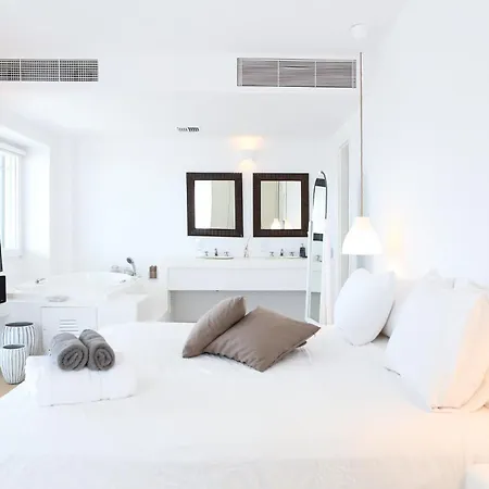 Delilah - Paradise Estate Mykonos - Views, Party, Memories 2026 4*