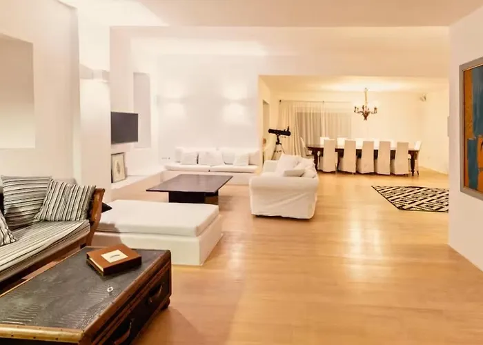 Paradise Estate Mykonos - Views, Party, Memories 2026 4*