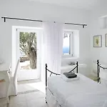 Paradise Estate Mykonos - Views, Party, Memories 2026 Paraga (Mykonos)