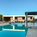 Paradise Estate Mykonos - Views, Party, Memories 2026 4* Strand Paraga