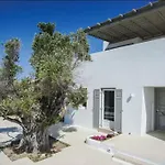 Frühstückspension Paradise Estate Mykonos - Views, Party, Memories 2026