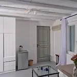 Paradise Estate Mykonos - Views, Party, Memories 2026 Frühstückspension 4*