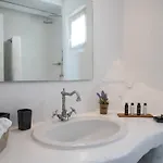 Paradise Estate Mykonos - Views, Party, Memories 2026 Frühstückspension 4*