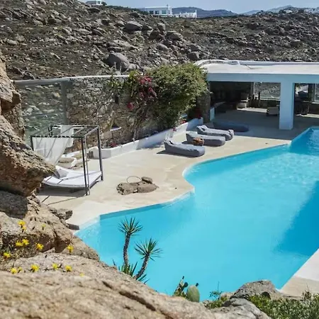 Delilah - Paradise Estate Mykonos - Views, Party, Memories 2026 Bed & Breakfast