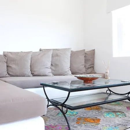 Bed & Breakfast Delilah - Paradise Estate Mykonos - Views, Party, Memories 2026