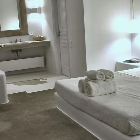 Delilah - Paradise Estate Mykonos - Views, Party, Memories 2026 Bed & Breakfast