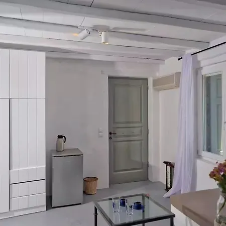 Nocleg ze śniadaniem Delilah - Paradise Estate Mykonos - Views, Party, Memories 2026 4*