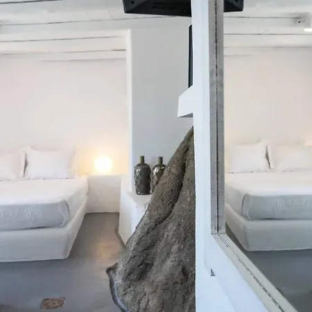 Paradise Estate Mykonos - Views, Party, Memories 2026 住宿加早餐酒店