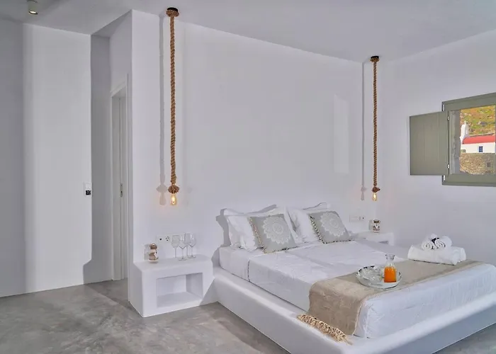 Paradise Estate Mykonos - Views, Party, Memories 2026 住宿加早餐酒店 帕瑞加